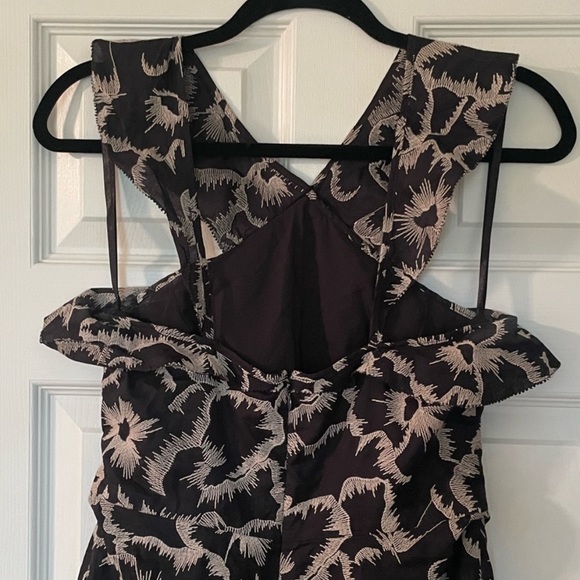BANANA REPUBLIC DRESS SIZE 4 - Picture 2 of 4